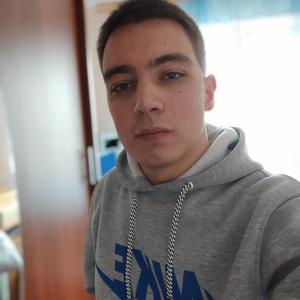 Антон, 27 лет, Ульяновск