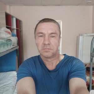 Парни в Старый Осколе: Евгений, 46 - ищет девушку из Старый Оскола