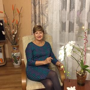 Девушки в Калининграде: Natalia, 63 - ищет парня из Калининграда