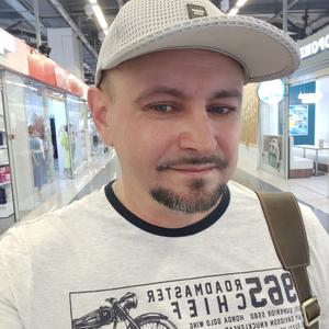 Парни в Томске: Сергей, 43 - ищет девушку из Томска