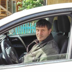 Парни в Ирбите: Сергей Буланов, 65 - ищет девушку из Ирбита