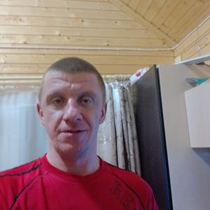 Парни в Петрозаводске: Игорь, 43 - ищет девушку из Петрозаводска