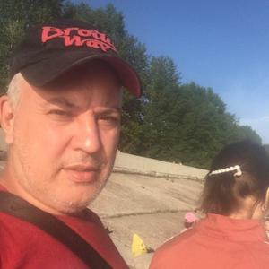 Парни в Ангарске: Дмитрий, 47 - ищет девушку из Ангарска