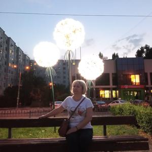 Девушки в Волгограде: Елена Мулеева, 49 - ищет парня из Волгограда
