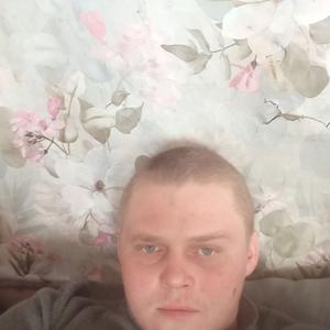 Парни в Донецке: Александр, 29 - ищет девушку из Донецка