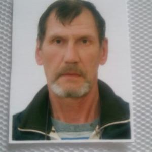 Anatolii, 67 лет, Екатеринбург