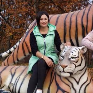Девушки в Уссурийске: Ирина, 38 - ищет парня из Уссурийска