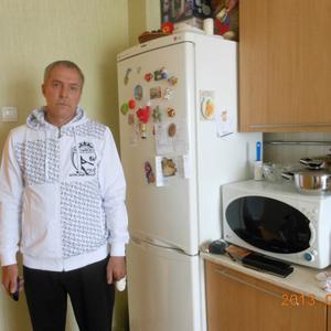 Парни в Томске: Sergej, 67 - ищет девушку из Томска