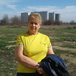 Девушки в Томске: Тамара, 69 - ищет парня из Томска