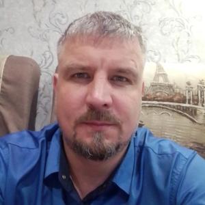 Дмитрий, 38 лет, Кириши