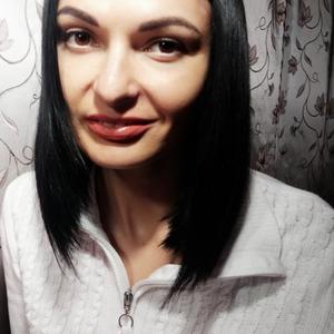 Девушки в Николаеве (Украина): Кристина, 36 - ищет парня из Николаева (Украина)