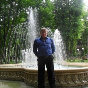 Парни в Ставрополе: Александр, 61 - ищет девушку из Ставрополя