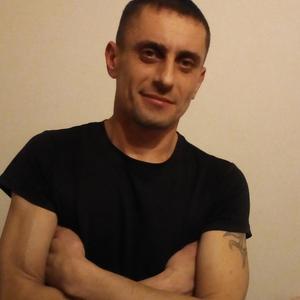 Парни в Кишиневе: Миша Машков, 44 - ищет девушку из Кишинева