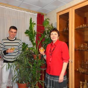 Девушки в Ставрополе: Юлия, 65 - ищет парня из Ставрополя
