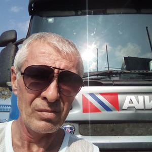 Василий, 51 год, Азов