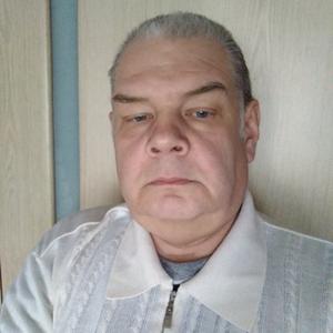 Александр, 58 лет, Киров