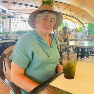 Марина, 75 лет, Санкт-Петербург