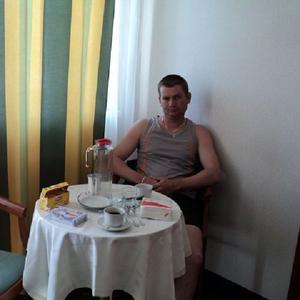 Юра, 47 лет, Томск