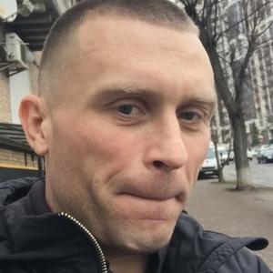 Парни в Киеве (Украина): Андрей, 40 - ищет девушку из Киева (Украина)