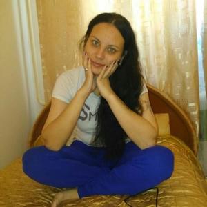 Девушки в Забайкальске: Саша, 36 - ищет парня из Забайкальска
