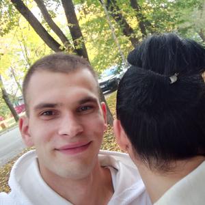 Парни в Екатеринбурге: Андрей, 26 - ищет девушку из Екатеринбурга