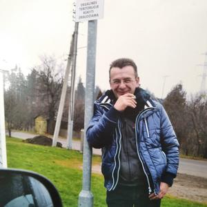 Игорь, 58 лет, Калининград