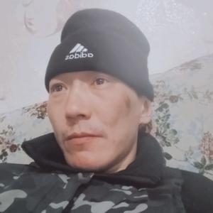 Олег, 40 лет, Якутск