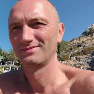 Парни в Ижевске: Юрий Мерзляков, 45 - ищет девушку из Ижевска