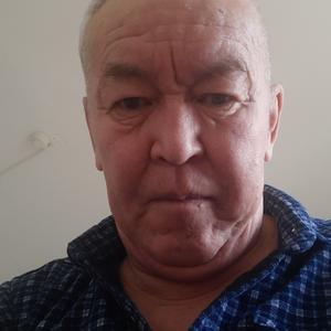Павел, 64 года, Якутск