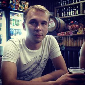 Aleksey, 32 года, Курган