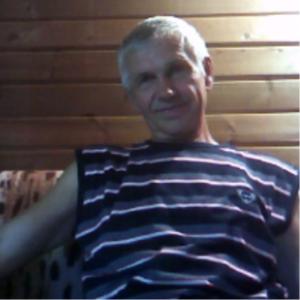 Парни в Кирсе: Сергей Перетятко, 65 - ищет девушку из Кирса