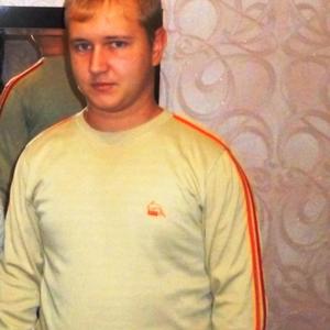 Парни в Череповце: Руслан, 28 - ищет девушку из Череповца