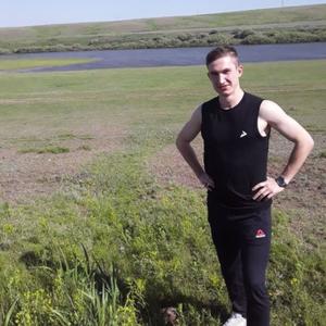 Парни в Первоуральске: Алексей, 23 - ищет девушку из Первоуральска