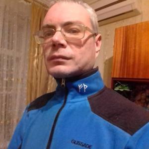 Парни в Волгограде: Денис, 44 - ищет девушку из Волгограда