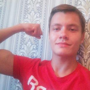 Парни в Искитиме: Олег Мирзоянов, 23 - ищет девушку из Искитима