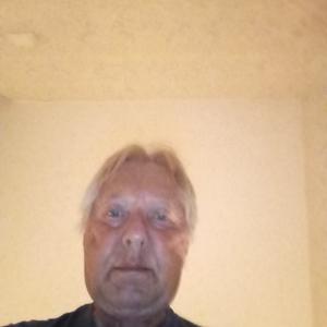 Олег, 76 лет, Москва