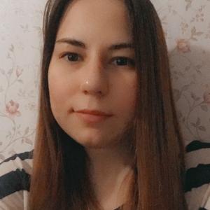 Девушки в Челябинске: Татьяна, 28 - ищет парня из Челябинска
