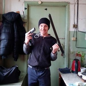 Виталий, 37 лет, Северобайкальск