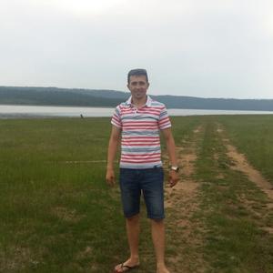 Парни в Пскове: Степан, 38 - ищет девушку из Пскова