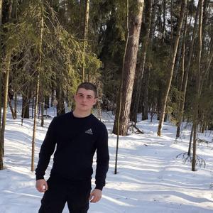Парни в Балашихе: Андрей, 20 - ищет девушку из Балашихи
