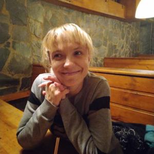 Девушки в Кемерово: Наталья, 42 - ищет парня из Кемерово