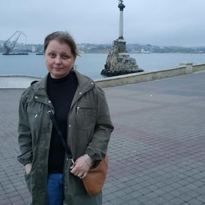 Девушки в Серпухове: Марина, 46 - ищет парня из Серпухова
