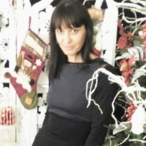 Девушки в Уссурийске: Людмила, 43 - ищет парня из Уссурийска