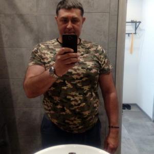 Юрий, 53 года, Омск