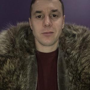 Олег, 39 лет, Оренбург