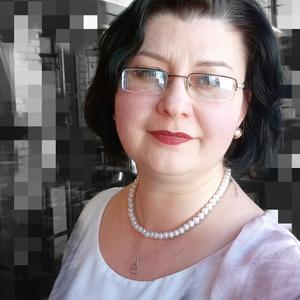 Девушки в Челябинске: Вера, 44 - ищет парня из Челябинска