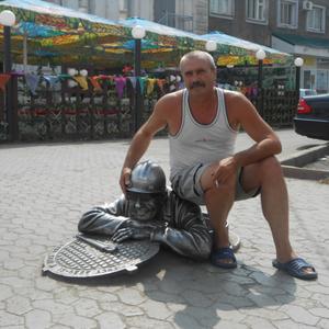 Парни в Омске: Николай, 66 - ищет девушку из Омска