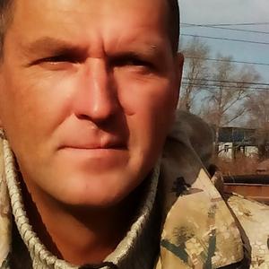 Парни в Комсомольске-На-Амуре: Евгений Морозов, 45 - ищет девушку из Комсомольска-На-Амуре