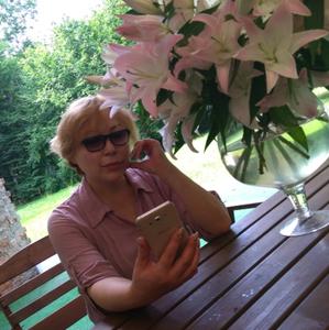 Девушки в Калининграде: Лера, 57 - ищет парня из Калининграда