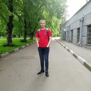 Парни в Казани (Татарстан): Artem, 24 - ищет девушку из Казани (Татарстан)